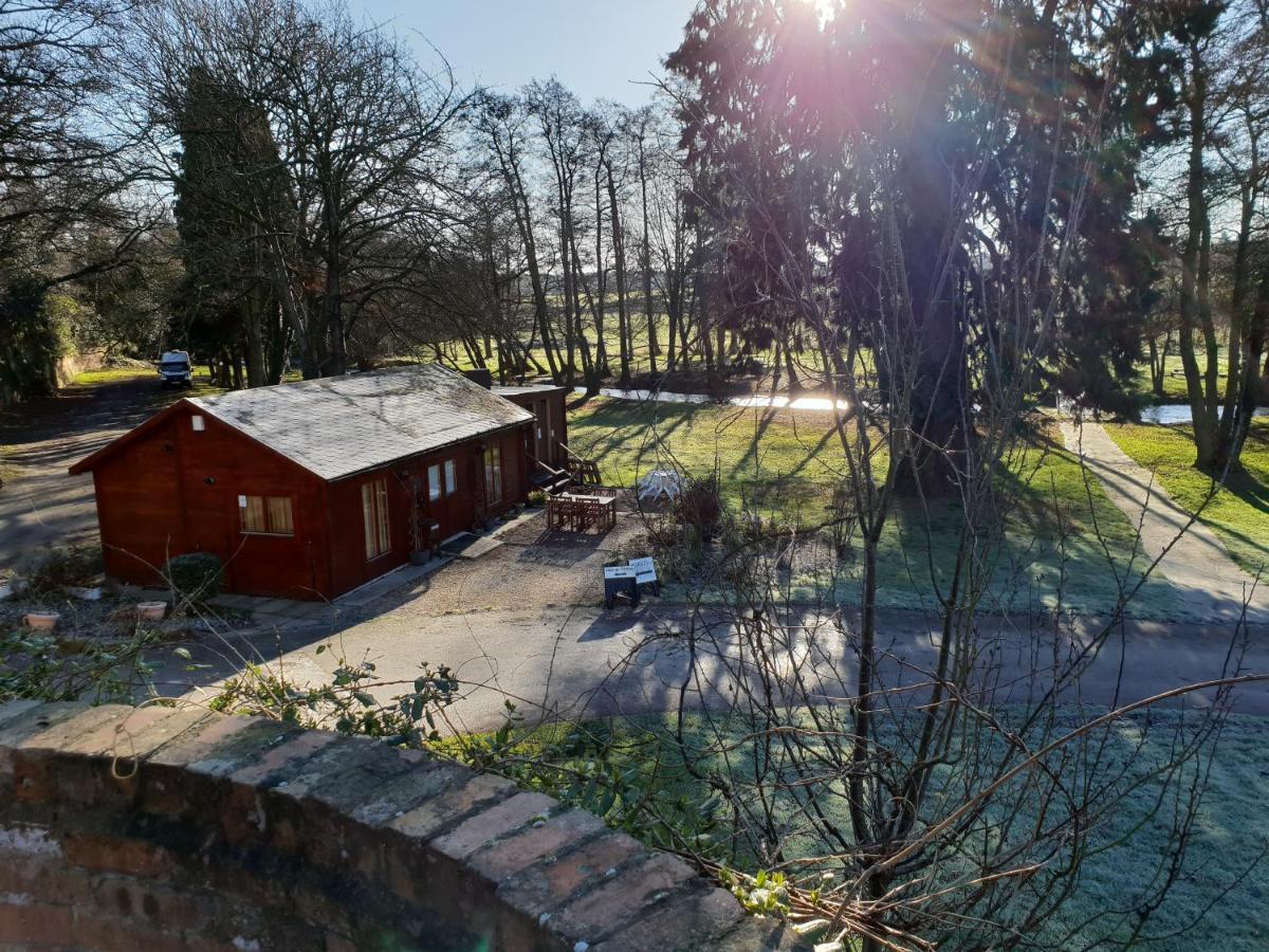 17Th-Century One Bed Studio With Parking & Garden! Elkesley Exterior photo